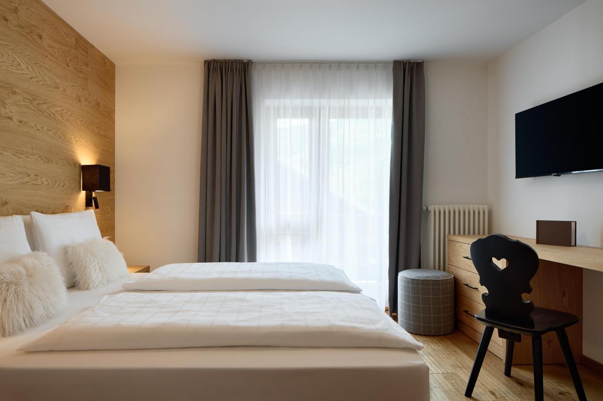 Hotel Des Alpes Ла Вилла Экстерьер фото