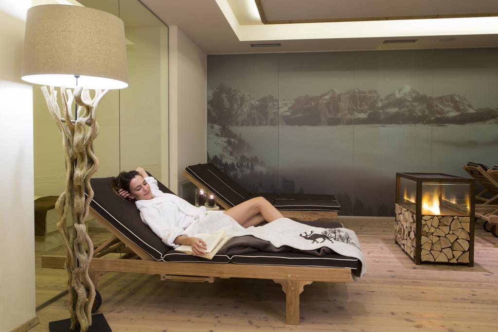 Hotel Des Alpes Ла Вилла Экстерьер фото