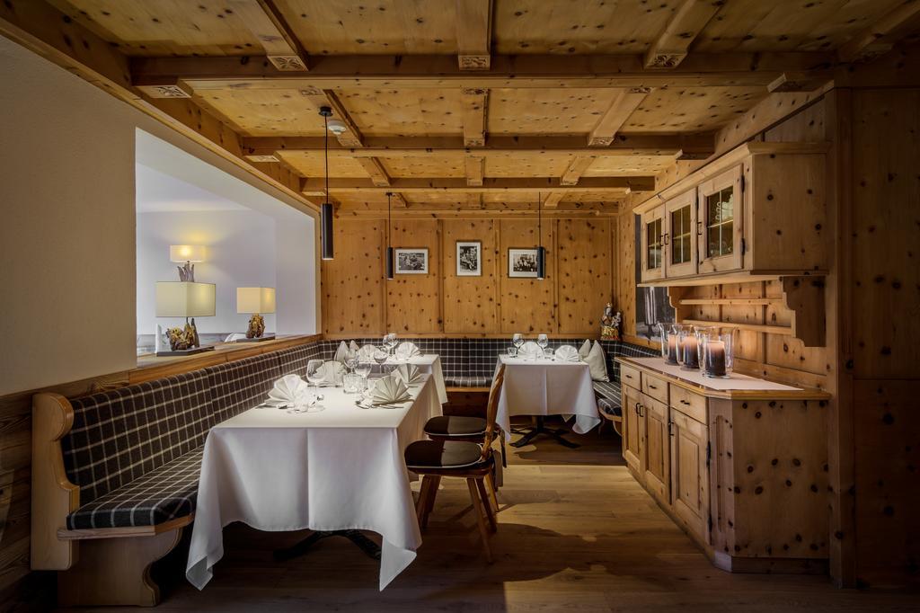 Hotel Des Alpes Ла Вилла Экстерьер фото