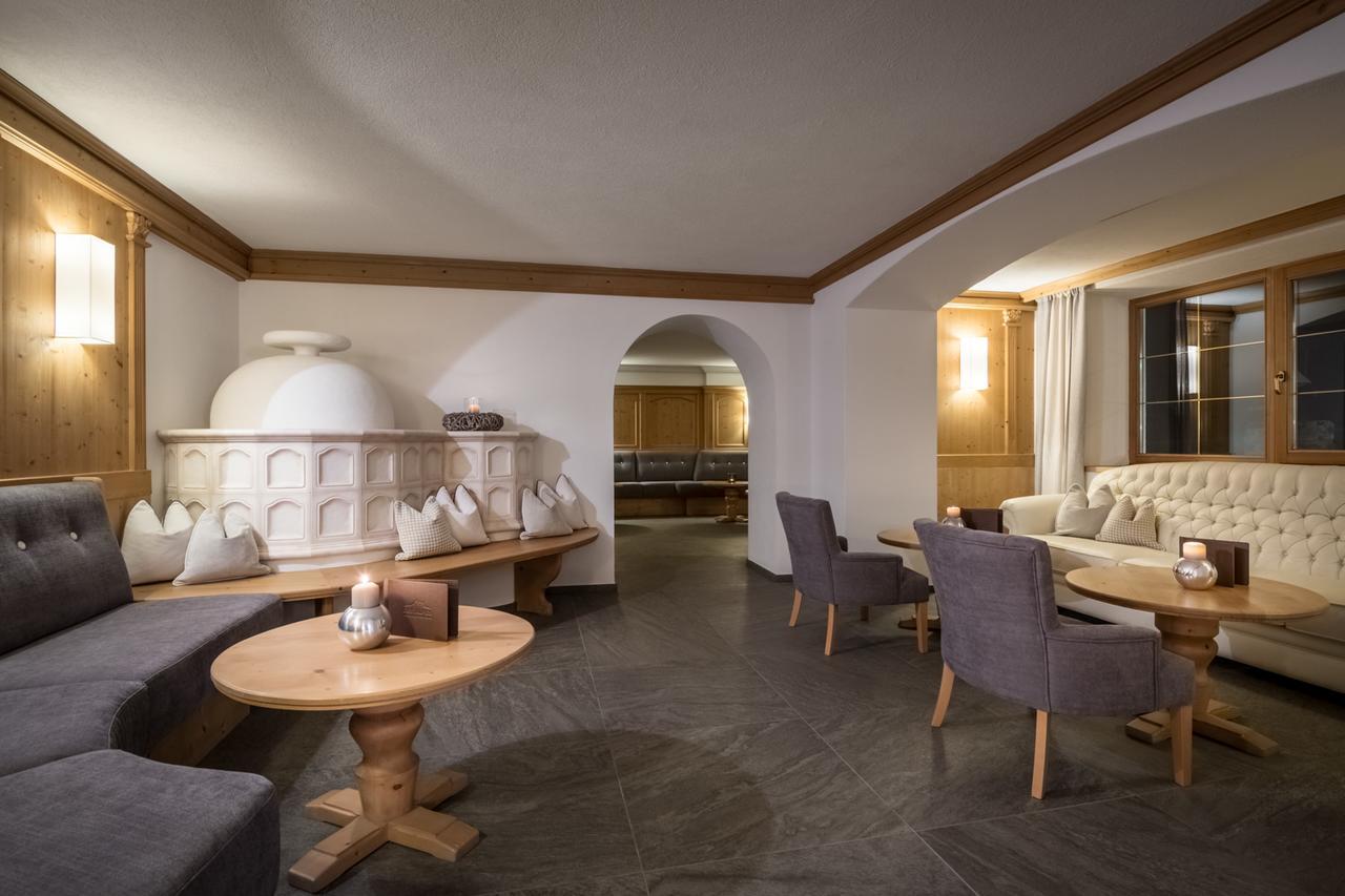 Hotel Des Alpes Ла Вилла Экстерьер фото
